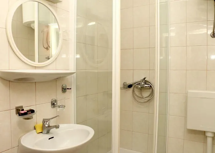 Mary A1 Apartment Kukljica