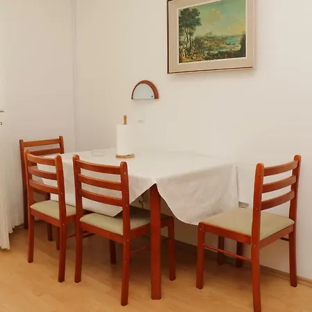 Apartment Mary 2 1